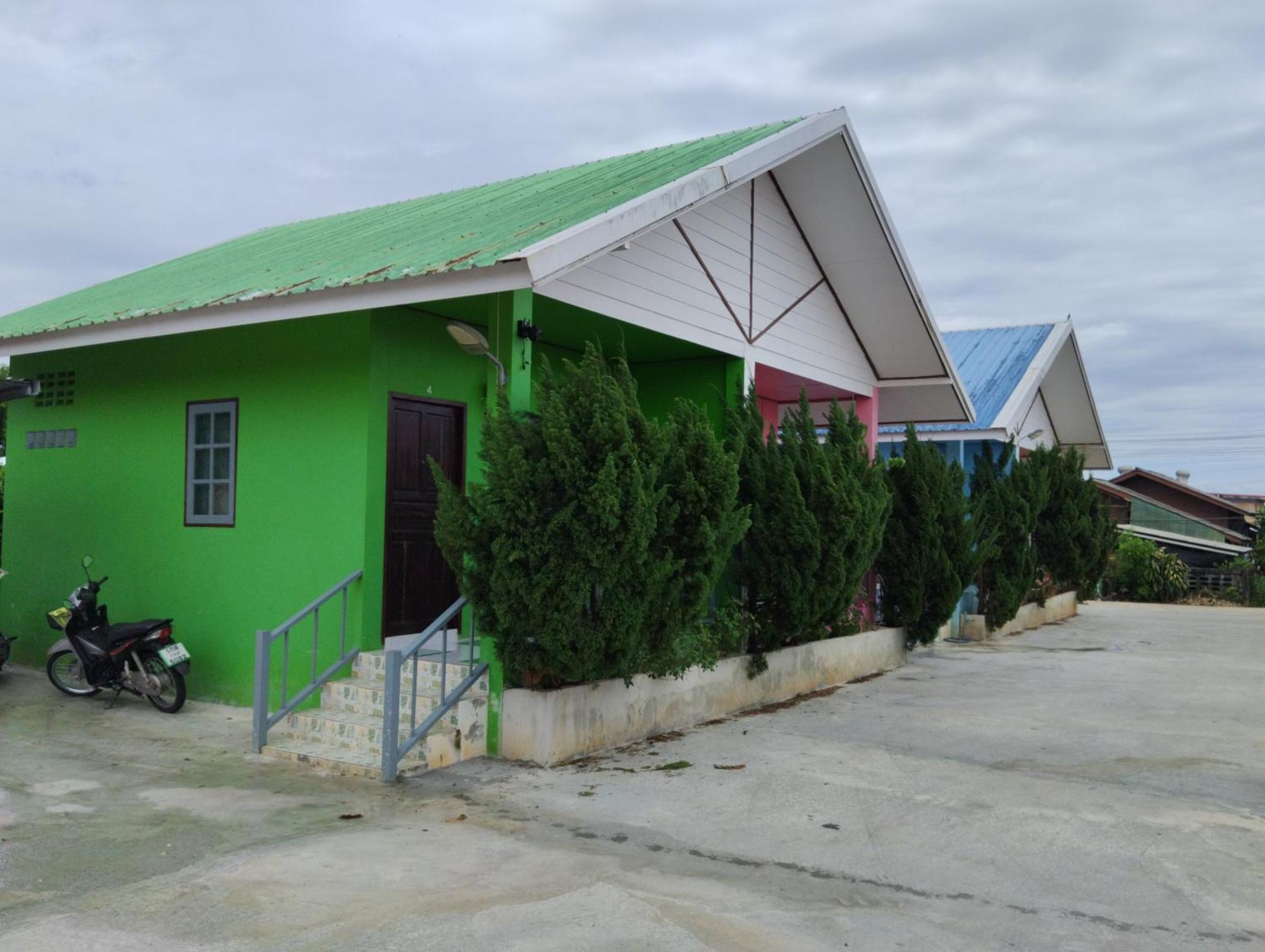 Chanakarn Guesthouse Sangkhla Buri Bagian luar foto