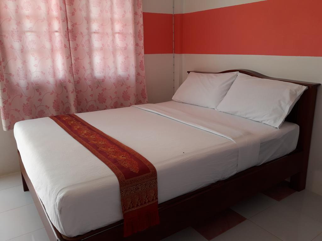 Chanakarn Guesthouse Sangkhla Buri Bagian luar foto